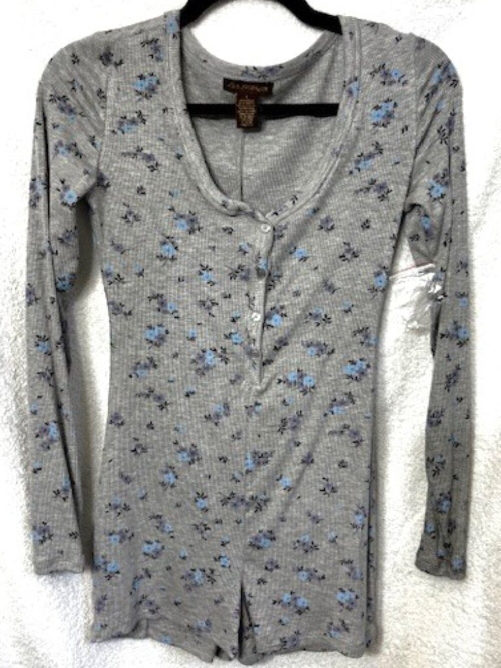 Local Hearts Club long sleeved "onesie" lounge pajamas NWOT Size S